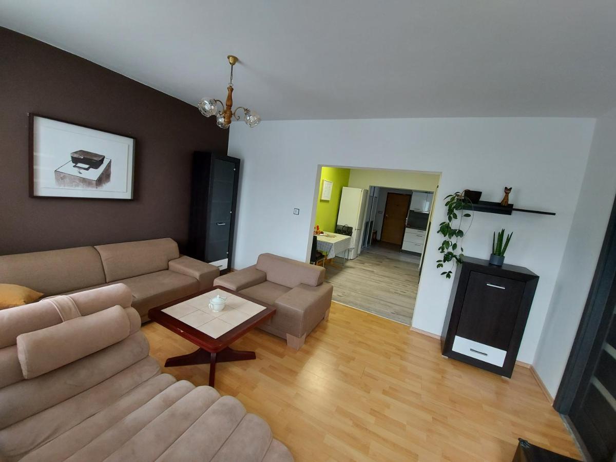 Apartman Eva - Plne Vybaveny Byt - Тин-над-Влтавоу Экстерьер фото