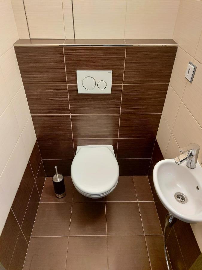 Apartman Eva - Plne Vybaveny Byt - Тин-над-Влтавоу Экстерьер фото